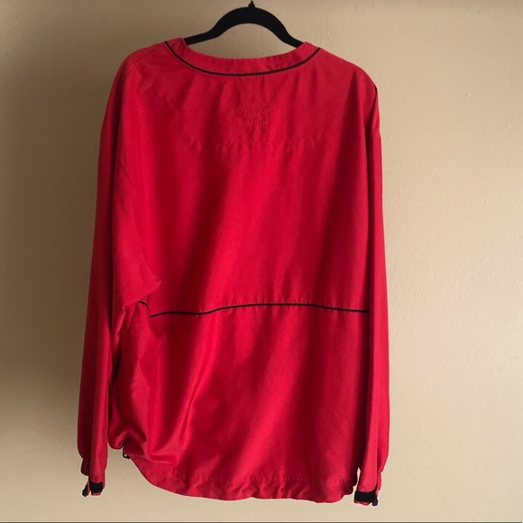 RED AND BLACK CUTTER & BUCK WINDTEC ACTIVE V-NECK WINDSHIRT - Picture 2 of 7